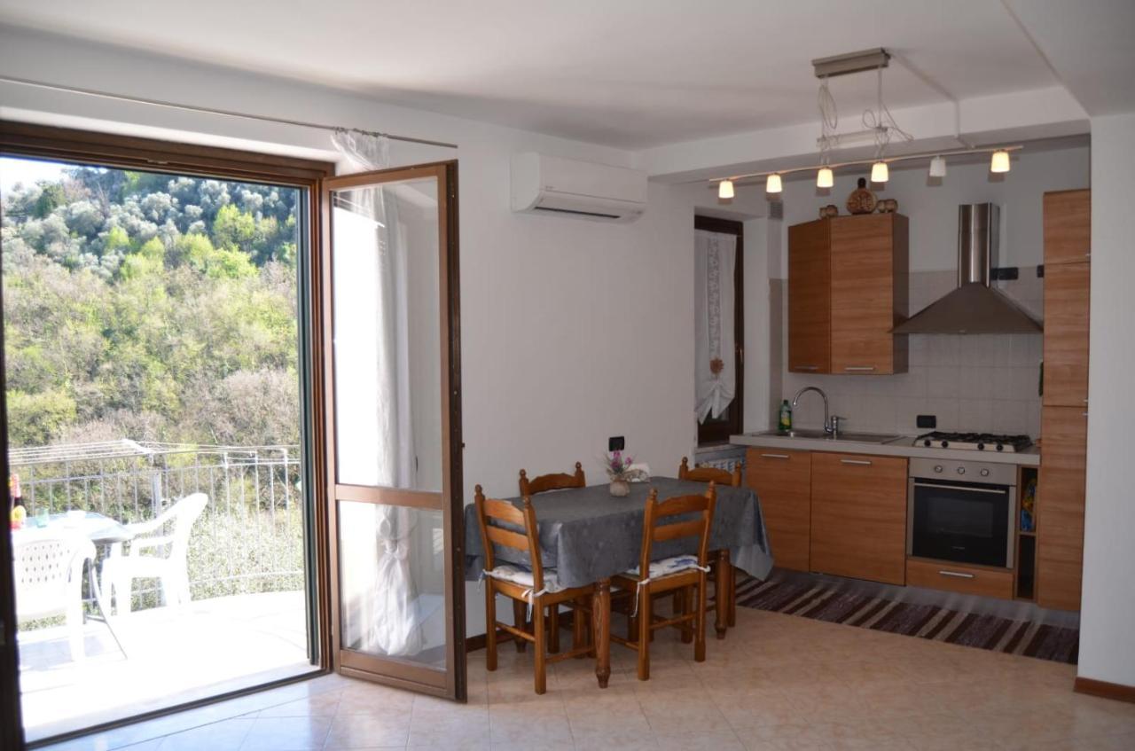 Wonderful Sea View - Terrace And Parking Apartment Fezzano  Luaran gambar