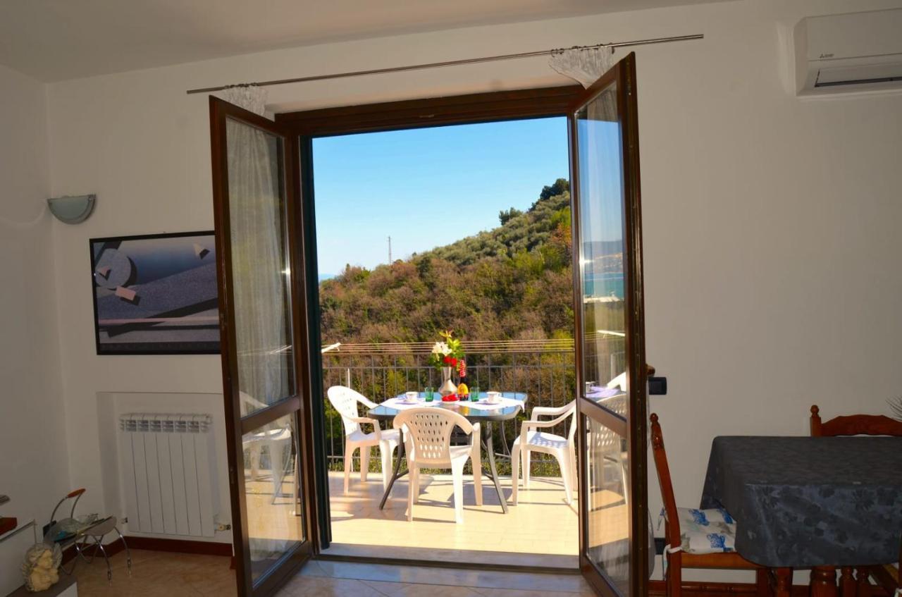 Wonderful Sea View - Terrace And Parking Apartment Fezzano  Luaran gambar
